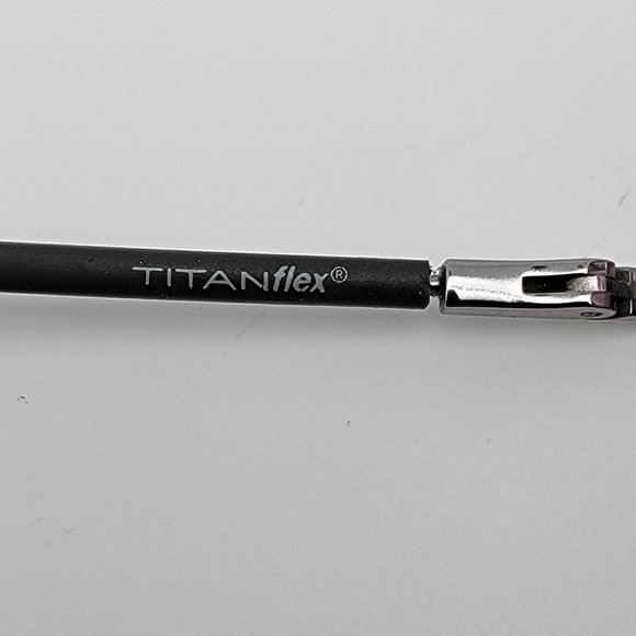 TitanFlex M920 Gunmetal Grey Titanium Rectangular Eyeglasses Frame 52-19-126 - Picture 7 of 12
